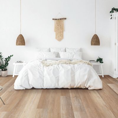 luxury vinyl installation services in a Memphis home